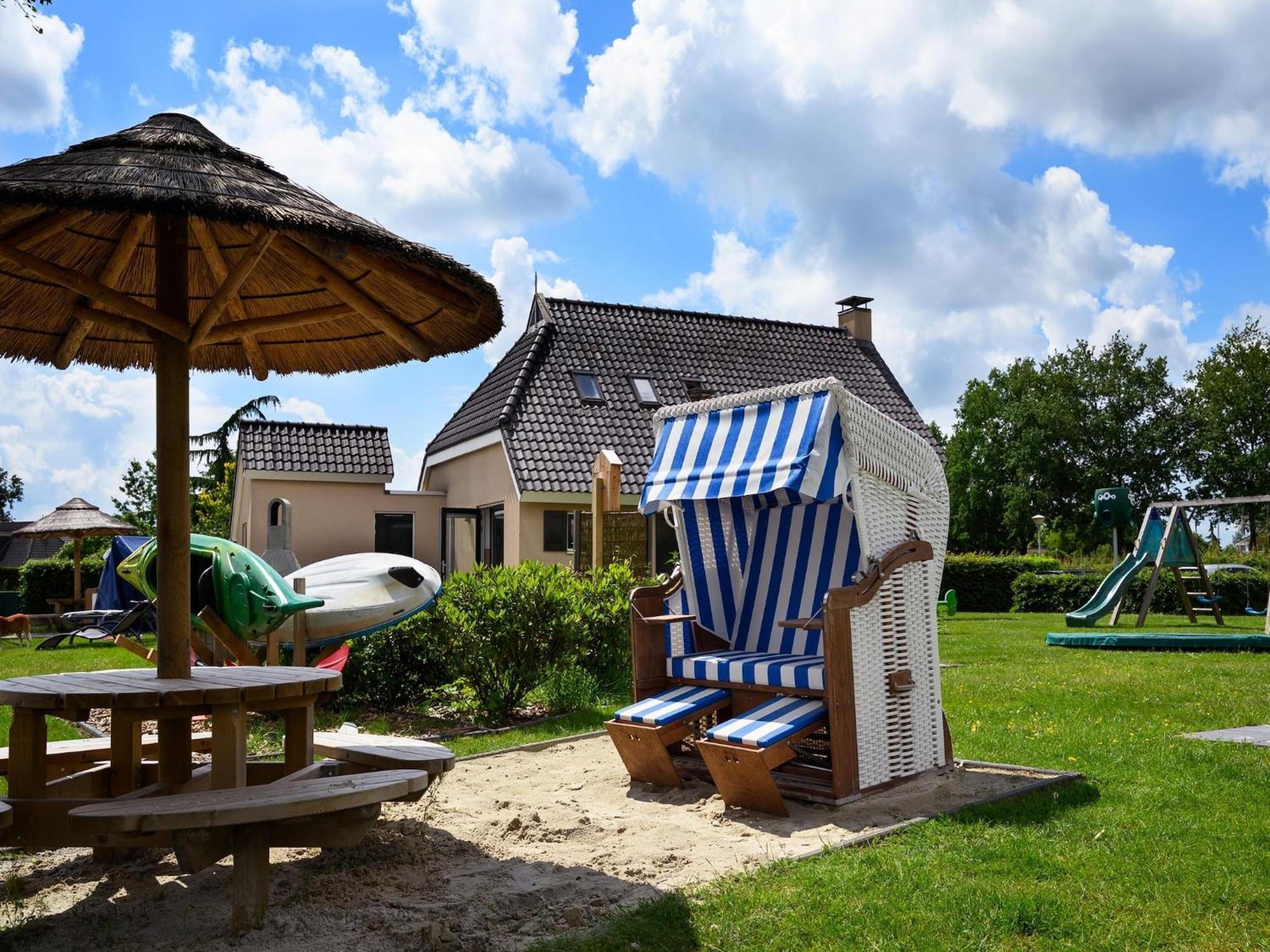 Attractive In With Outdoor Vakantiehuis *